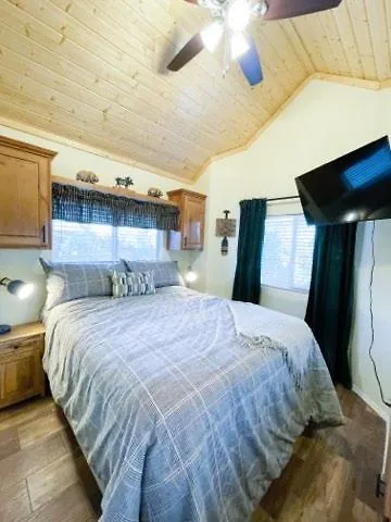 Cozy In A Fun Mini Resort! * Overgaard