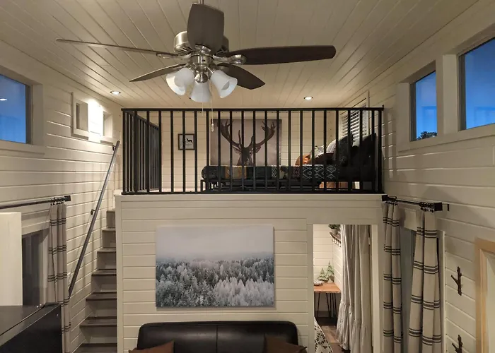 Cozy In A Fun Mini Resort! Ferienhaus *